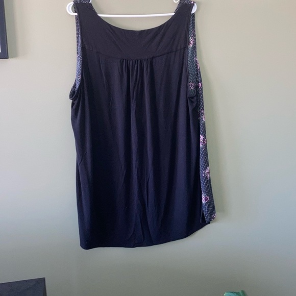 Thyme Maternity Black and Pink Floral Tank Top - Picture 5 of 9